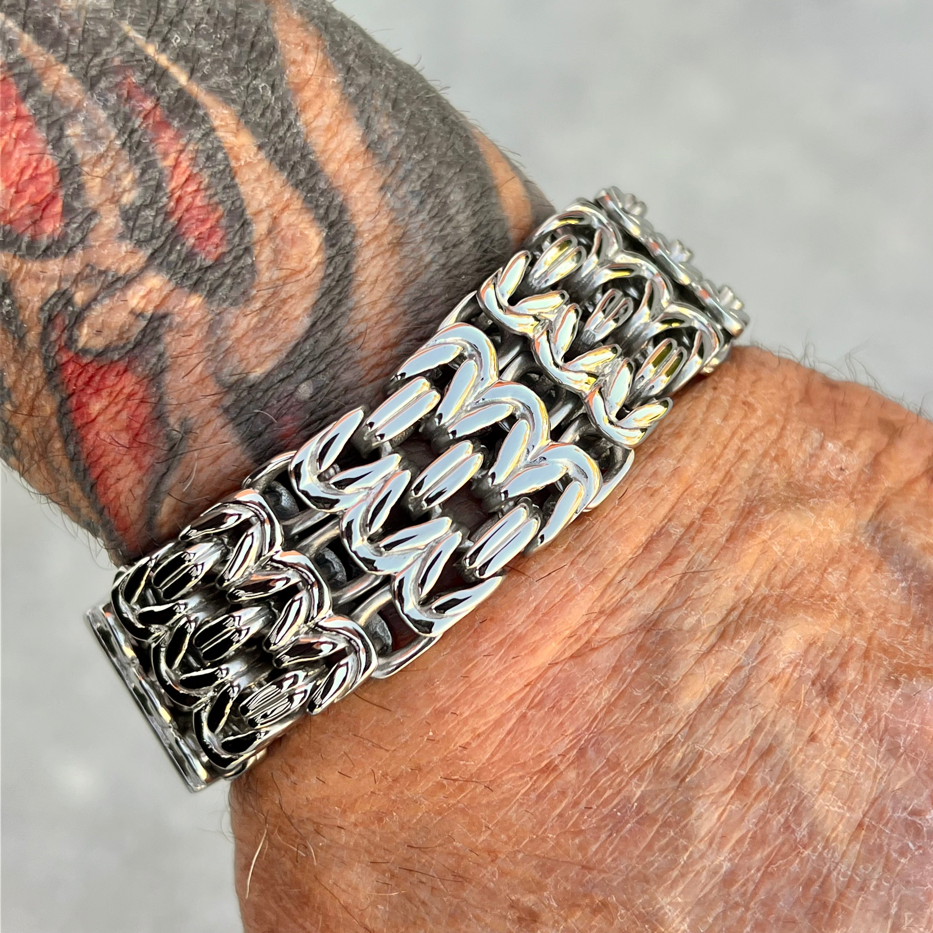 Support Wildlife in Ireland | Steel Link Bracelet | Handmade | Viking | store Nordic | Stainless Steel | 18cm to 23cm | Heavy Steel Chain Bracelet