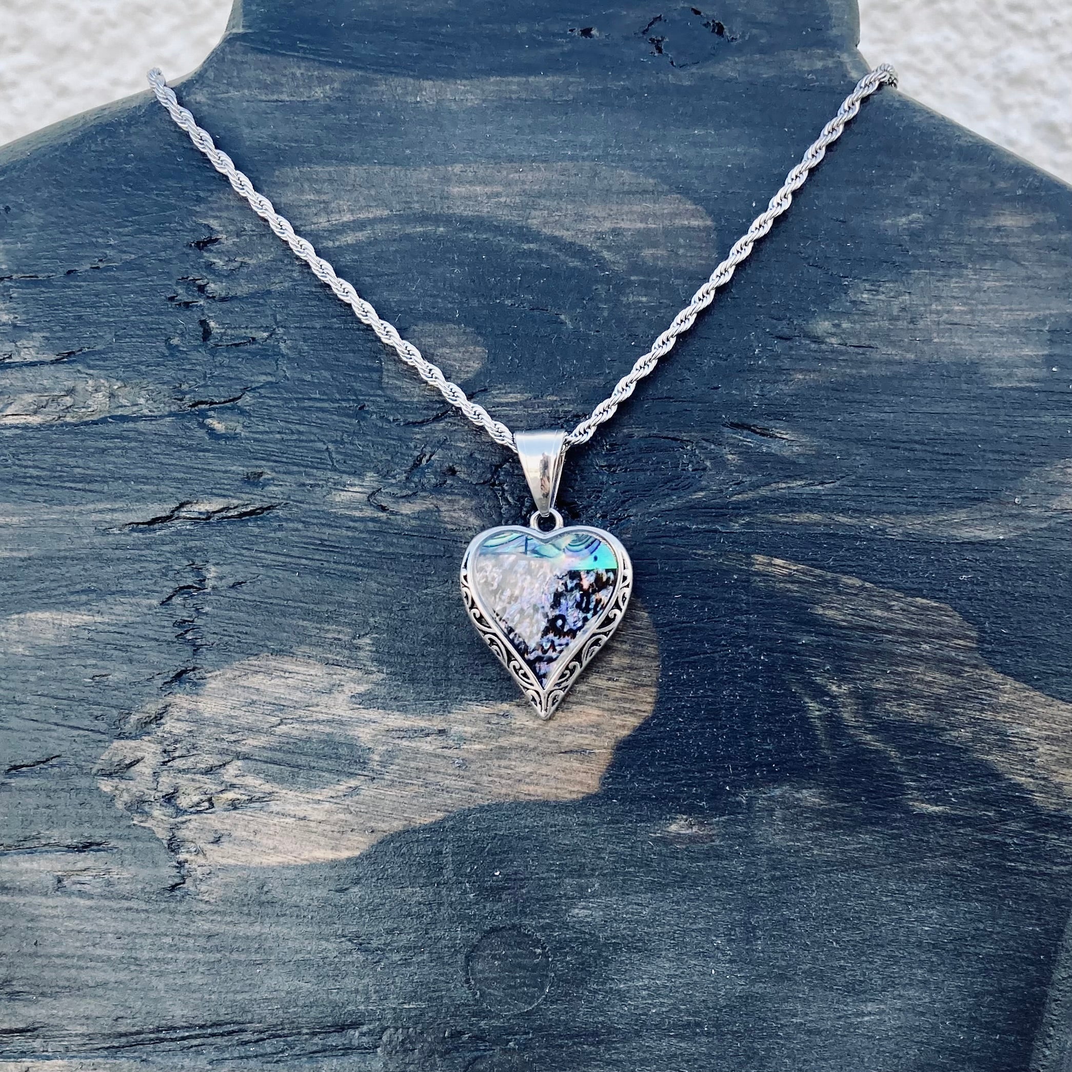 Sea Shell Mini Heart Pendant Rope Necklace SK2554M