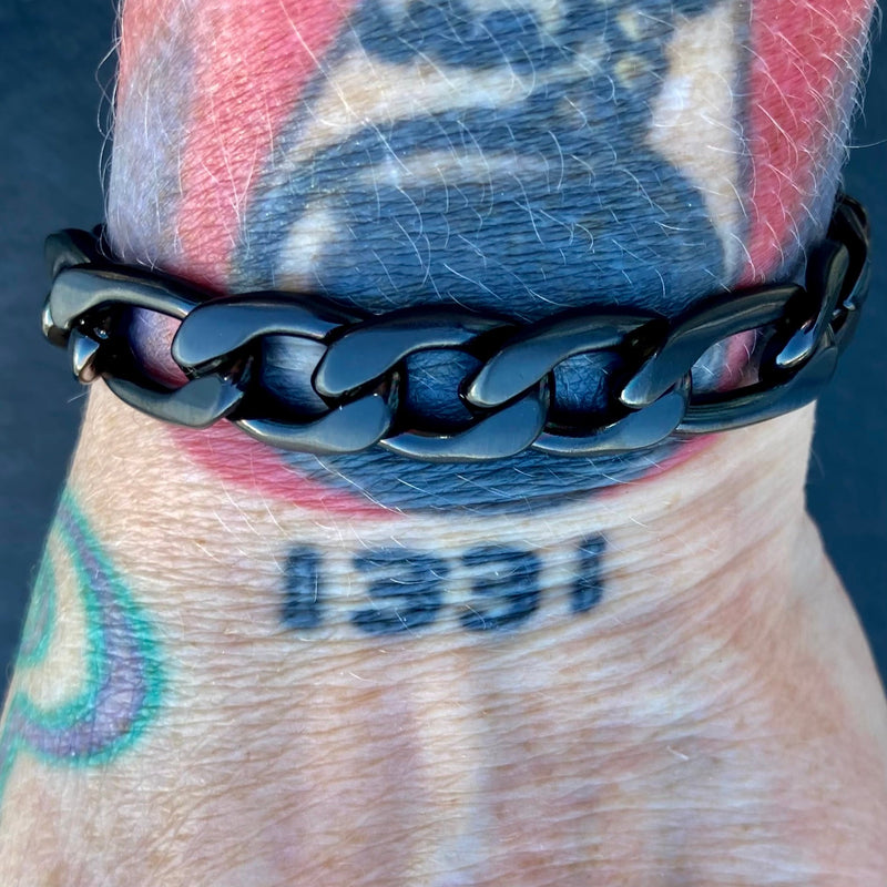 SANITY JEWELRY® Bracelet Bracelet Figaro - 1/4" Custom - Matte Black Sicilian - FB407
