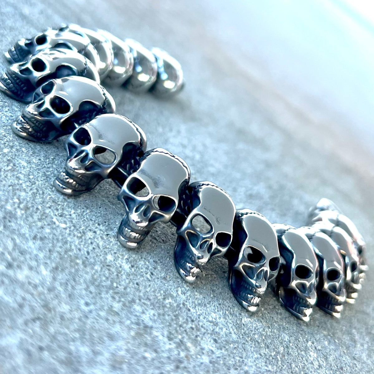 TAKAHIROMIYASHITATheSoloist. skeleton bone bracelet.-M- - tity