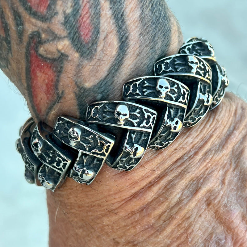 Sanity Jewelry Bracelet NEW - Viking Skull Bracelet - Skull & Crossbones - B67