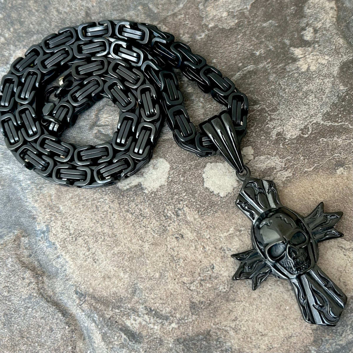 Skull Cross - Black Pendant - Necklace (808)
