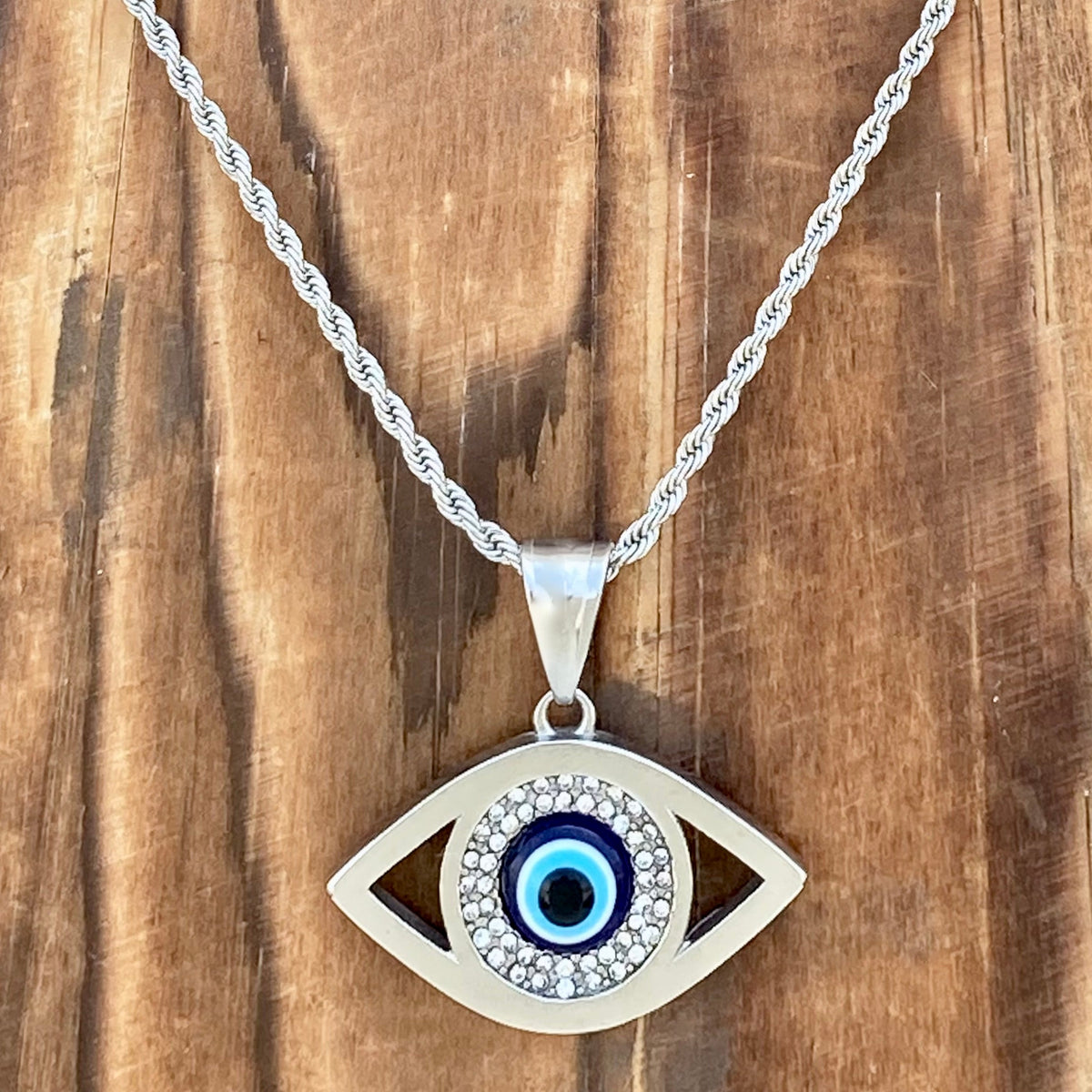 necklace-evil-eye-pendant-rope