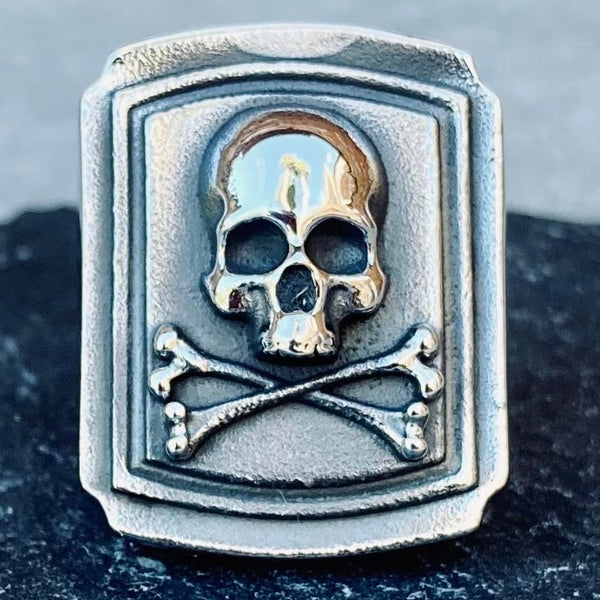 Sanity Jewelry Skull Ring Skull & Crossbones - The Tombstone - R159