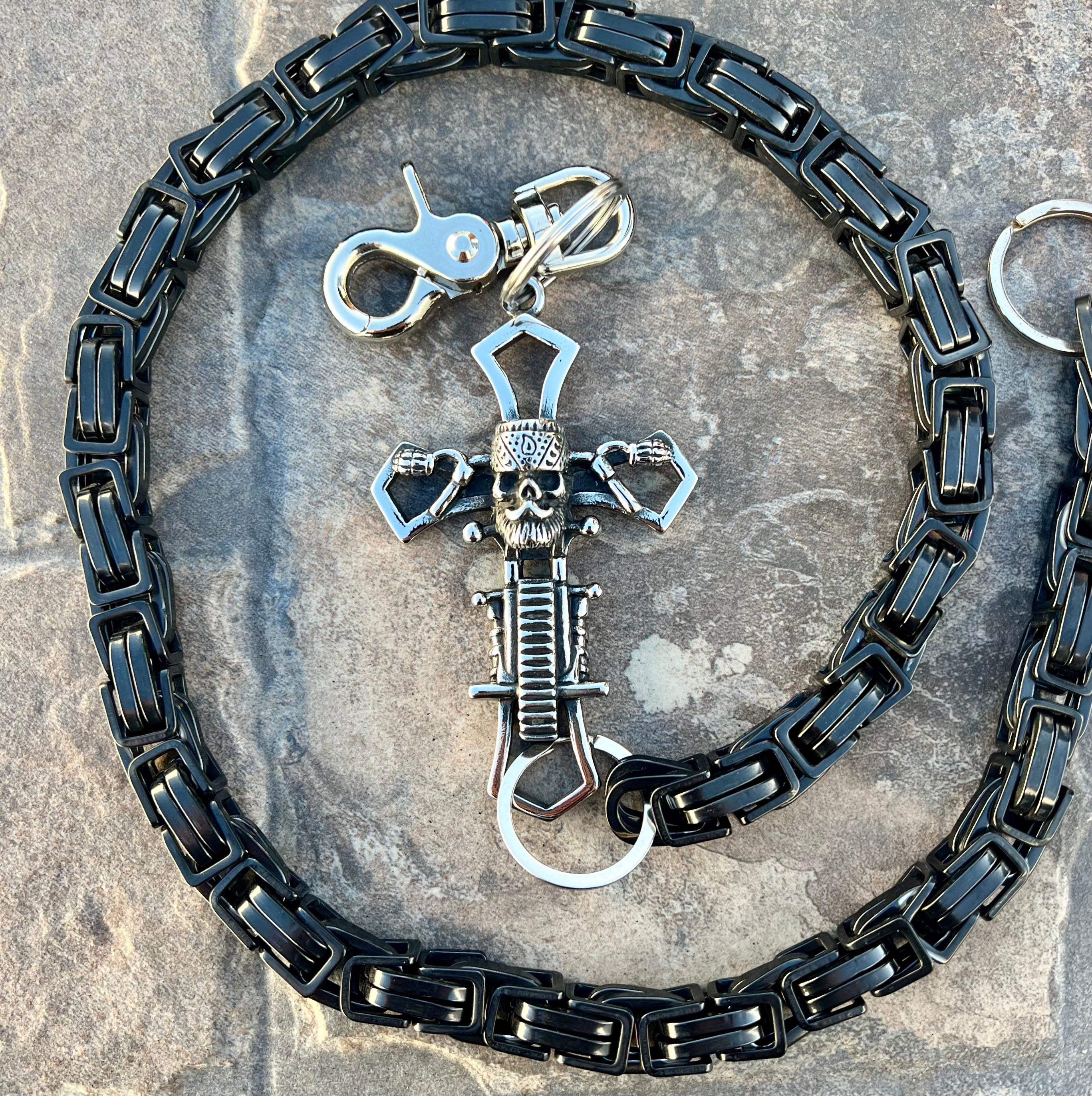 LINSION Antique Black Tone Cross Keychain - Stainless Steel Biker Jewelry For Men