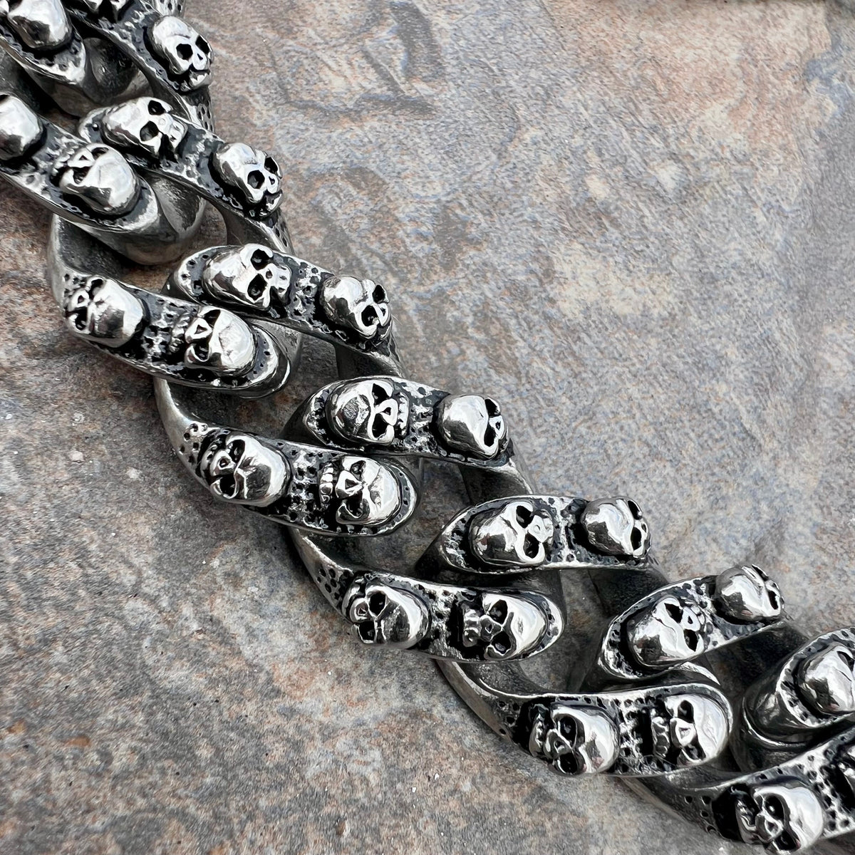 wallet-chain-easy-biker-chain-