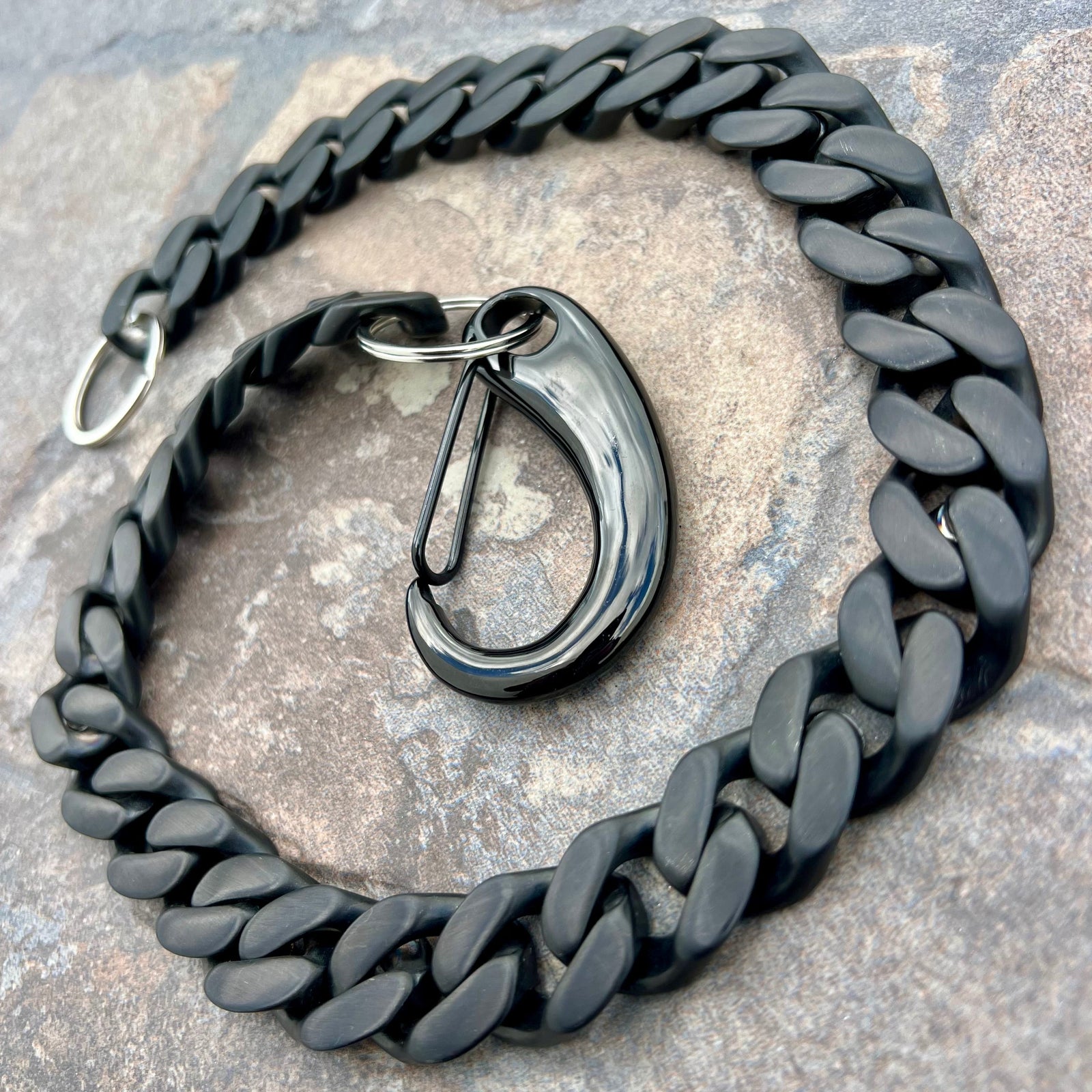 Simple Wallet Chain Easy Biker Wallet Chain Matte Black 3/4