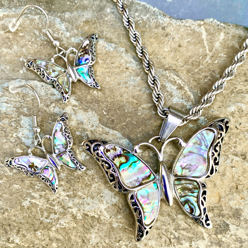 Shop LC Abalone Shell Pendant in Stainless Steel - Genuine Handmade Abalone Boho Jewelry for Women - Natural Bee, Butterfly, Dragonfly & Seahorse