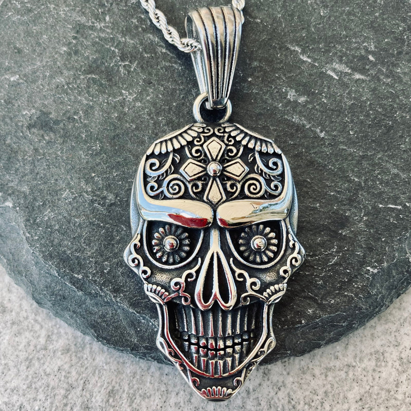 Sanity Jewelry "Day of the Dead" - Sugar Skull - Custom Smaller PEN736 & Classic Rope Chain or Omega