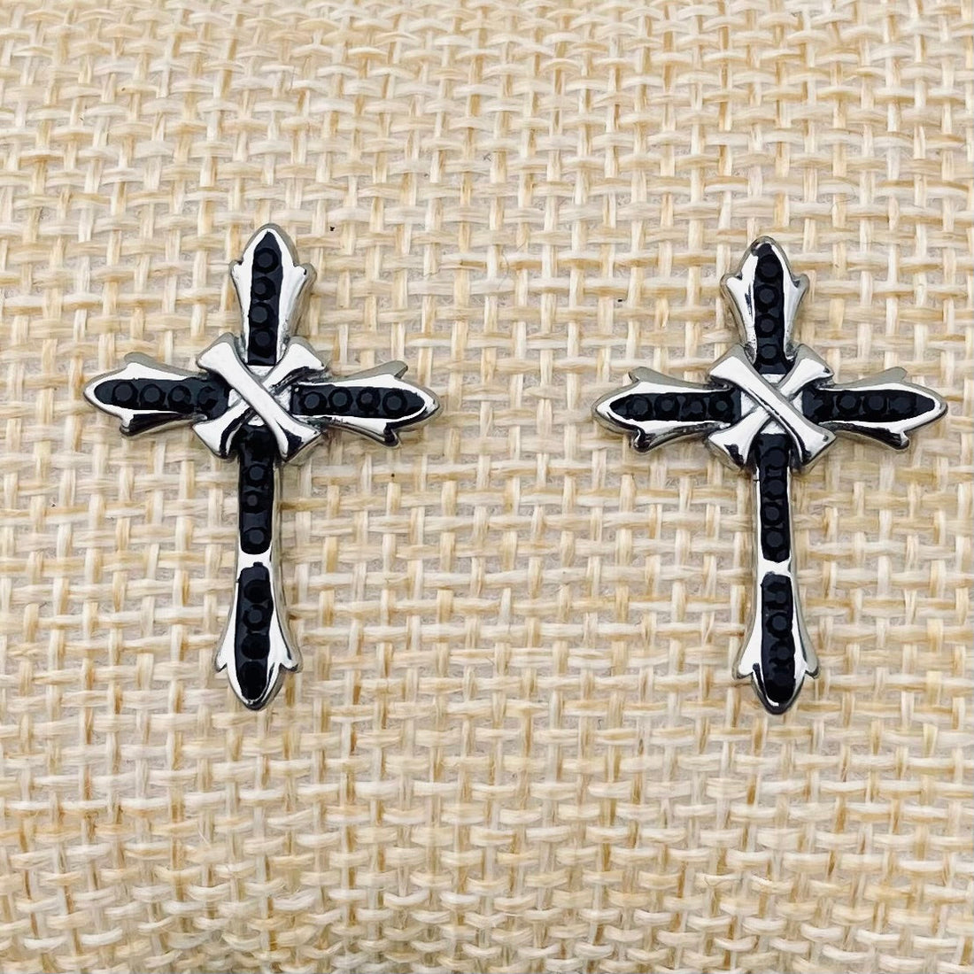 earrings-bling-cross-black-