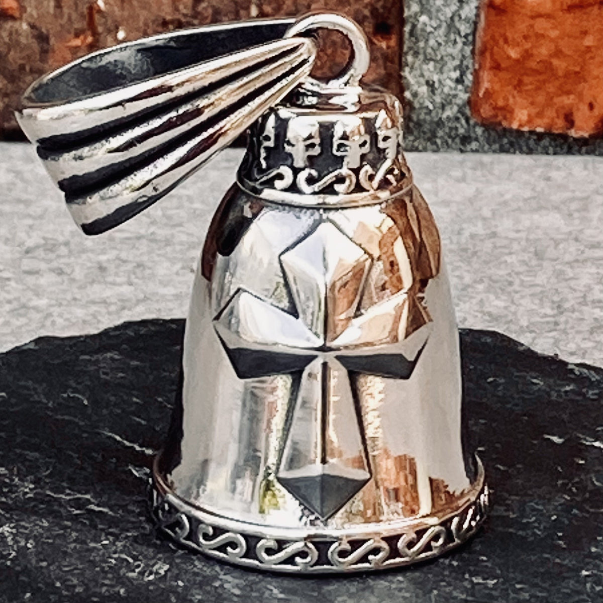 Guardian - Gremlin Bell - Shiny Cross - GB11