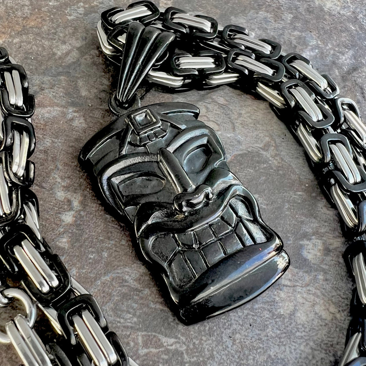 necklace-sanity-s-combo-tiki-