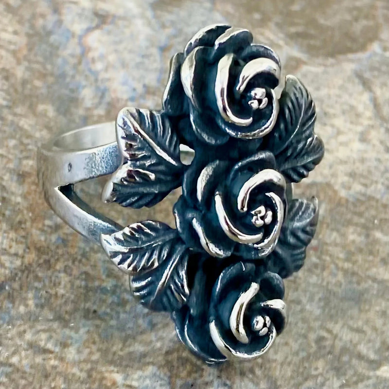 Sanity Jewelry Ring Ladies Ring - Morgan's Roses - Sizes 5-12 - R52
