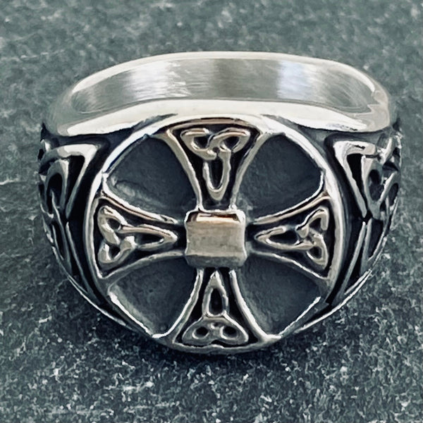 skull-ring-9-cross-ring-celtic